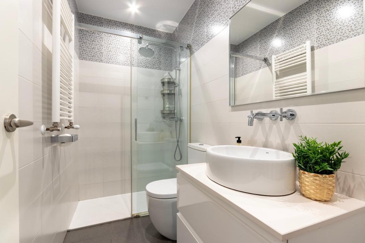Gran Apartamento Con Estilo En El Centro De Bilbao Luaran gambar